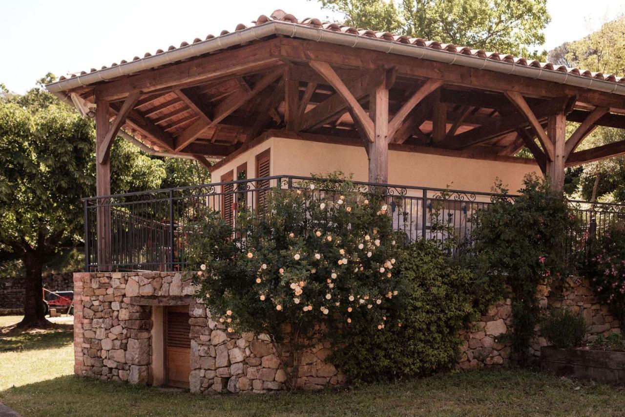 Slow Village Anduze Corbes Luaran gambar